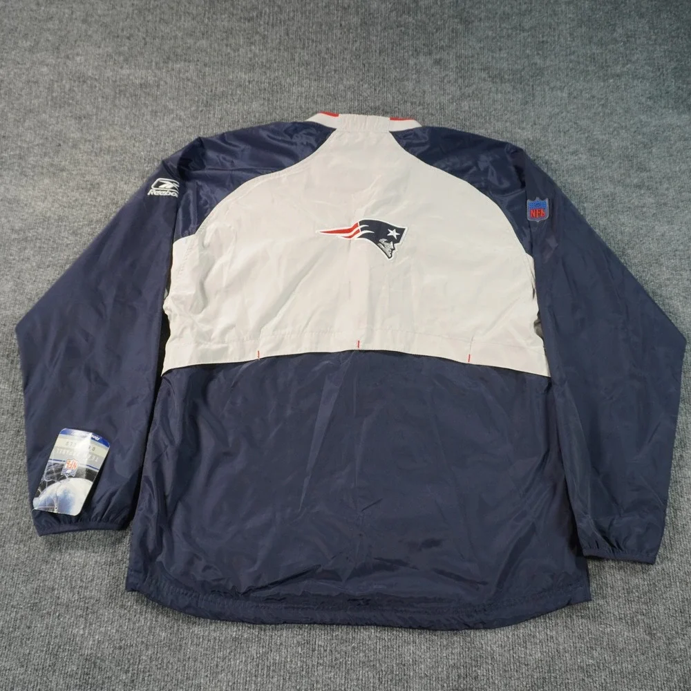 Reebok Windbreaker Pullover Mens Medium Blue New England Patriots NFL Side Zip